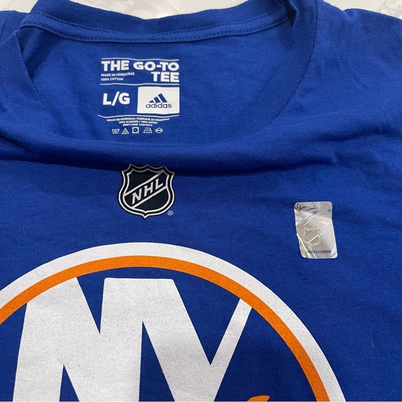 New NY Islanders Large The Go-to-Tee adidas Leddy 2 NHL - Picture 3 of 7